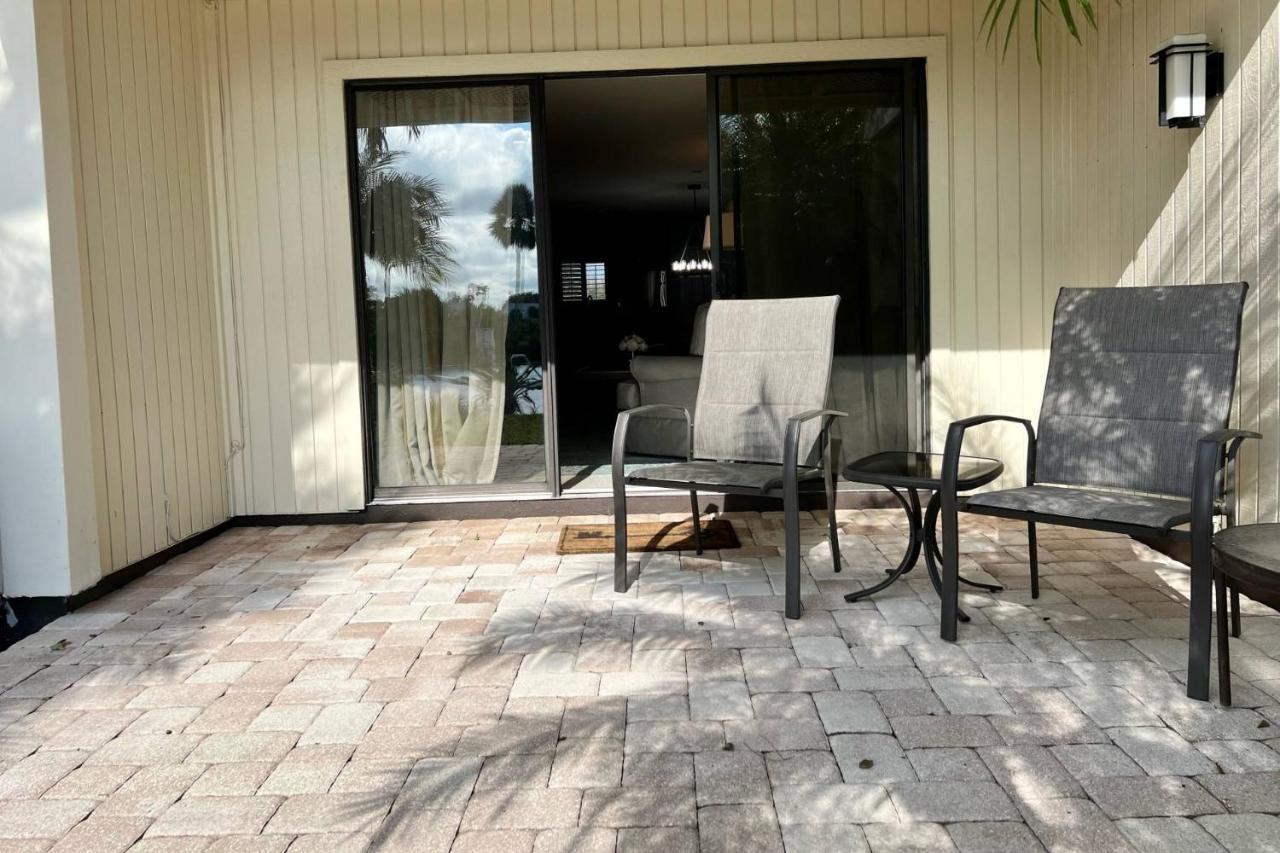 Serene Hideaway Wesley Chapel Exterior photo
